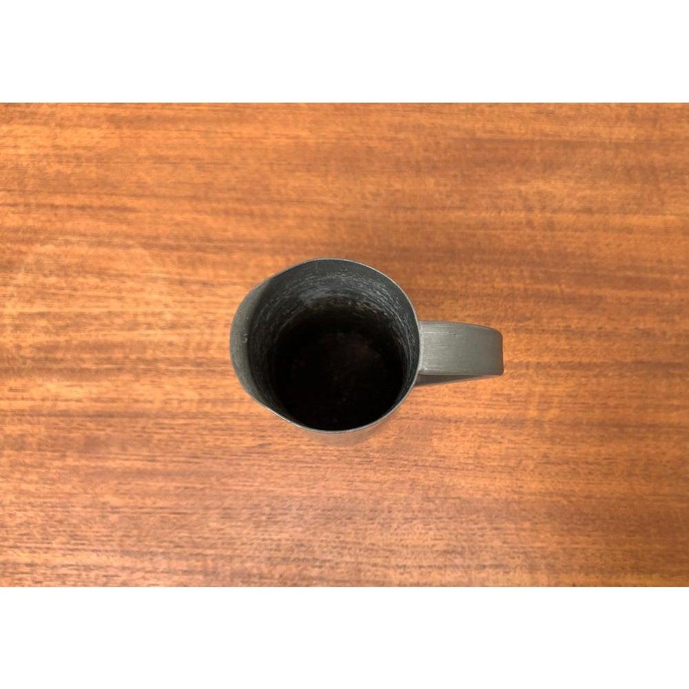 Mid-Century German Minimalist Metal Carafe Vase by Harald Buchrucker, 1960s im Angebot 1