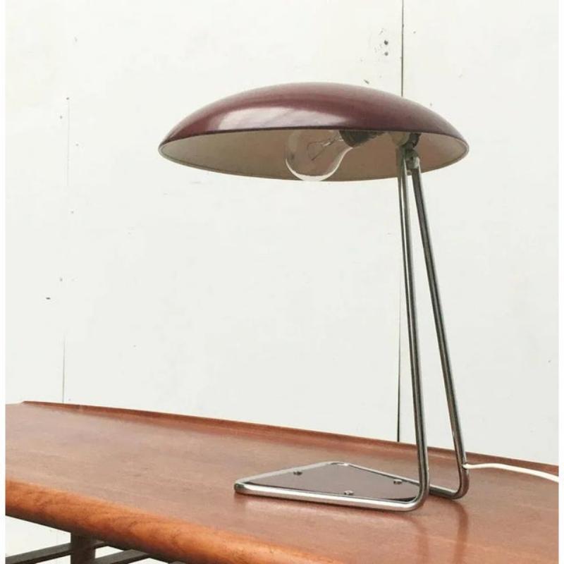 Lámpara de sobremesa minimalista alemana de mediados de siglo Model 6763 de Christian Dell, años 60 en venta 5