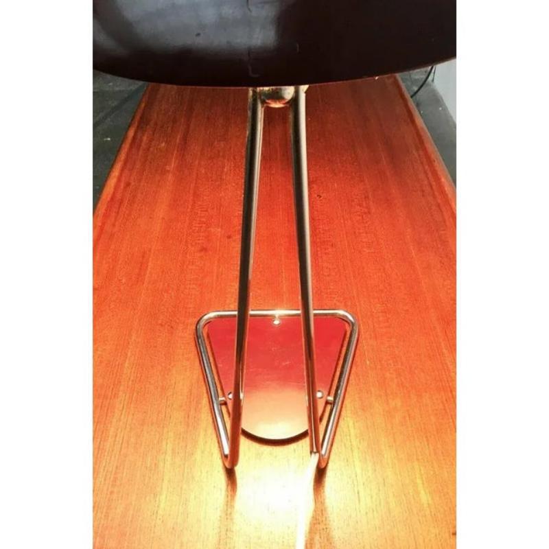 Lámpara de sobremesa minimalista alemana de mediados de siglo Model 6763 de Christian Dell, años 60 Metal en venta
