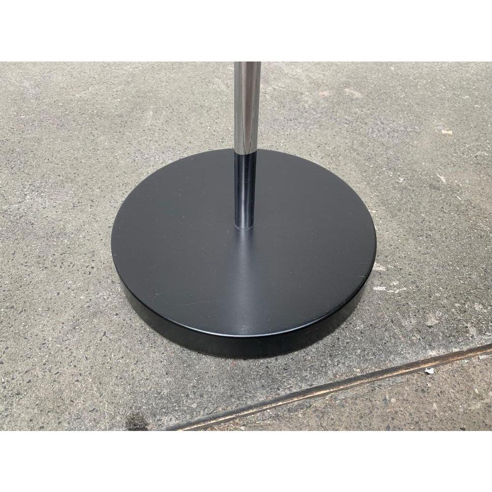 Lampada da terra minimalista tedesca di metà secolo Model No. 8180 di Karl-Heinz, anni '60 In condizioni buone in vendita a Hamburg, DE
