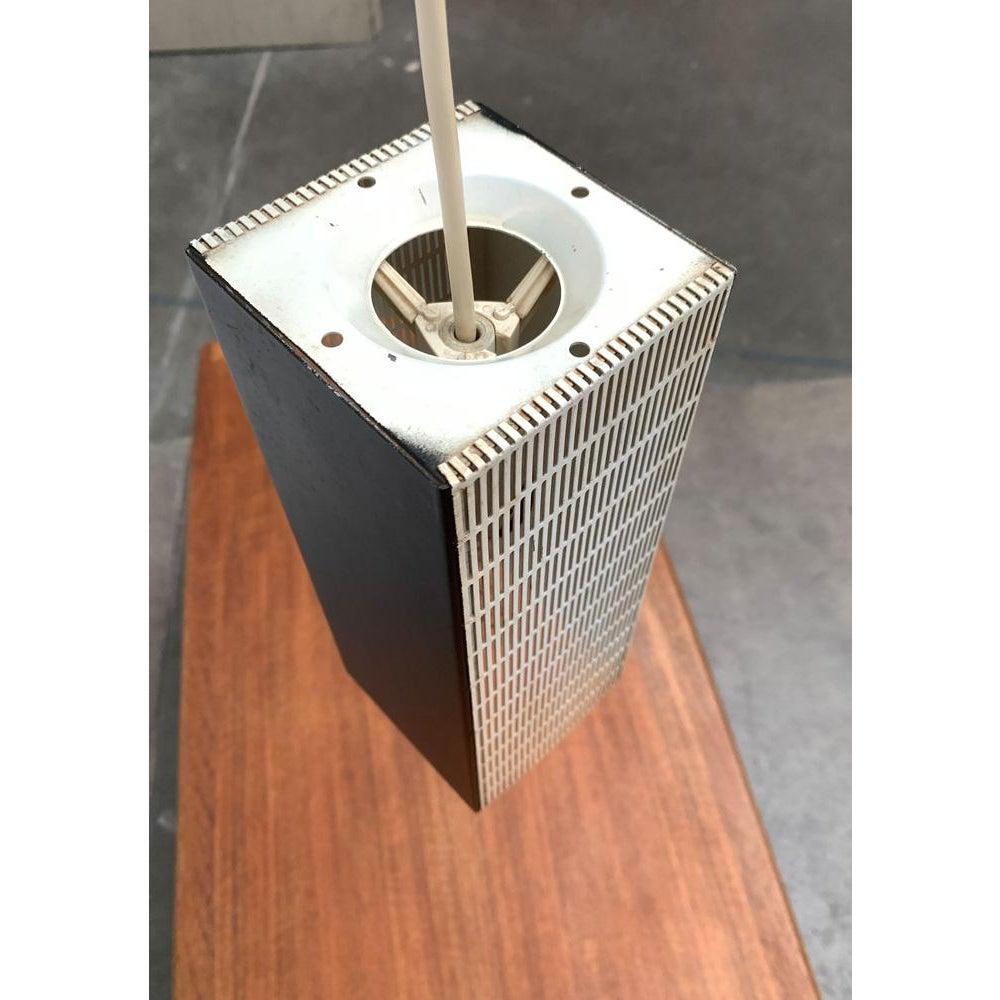 Lampada a sospensione minimalista tedesca di metà secolo in metallo traforato, anni '60 in vendita 3