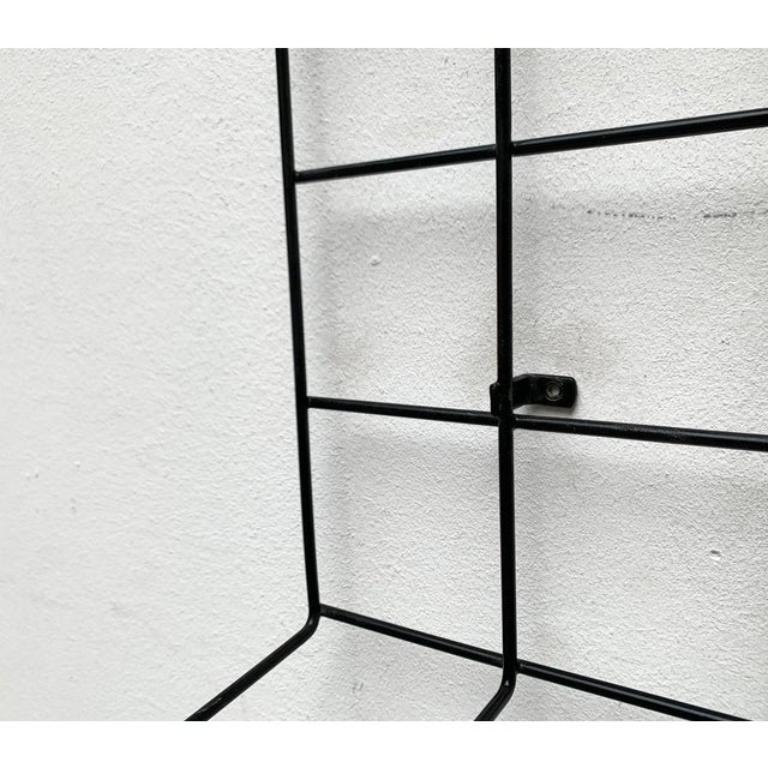 Mid-Century German Minimalist String Coat Rack, 1960s For Sale 1
