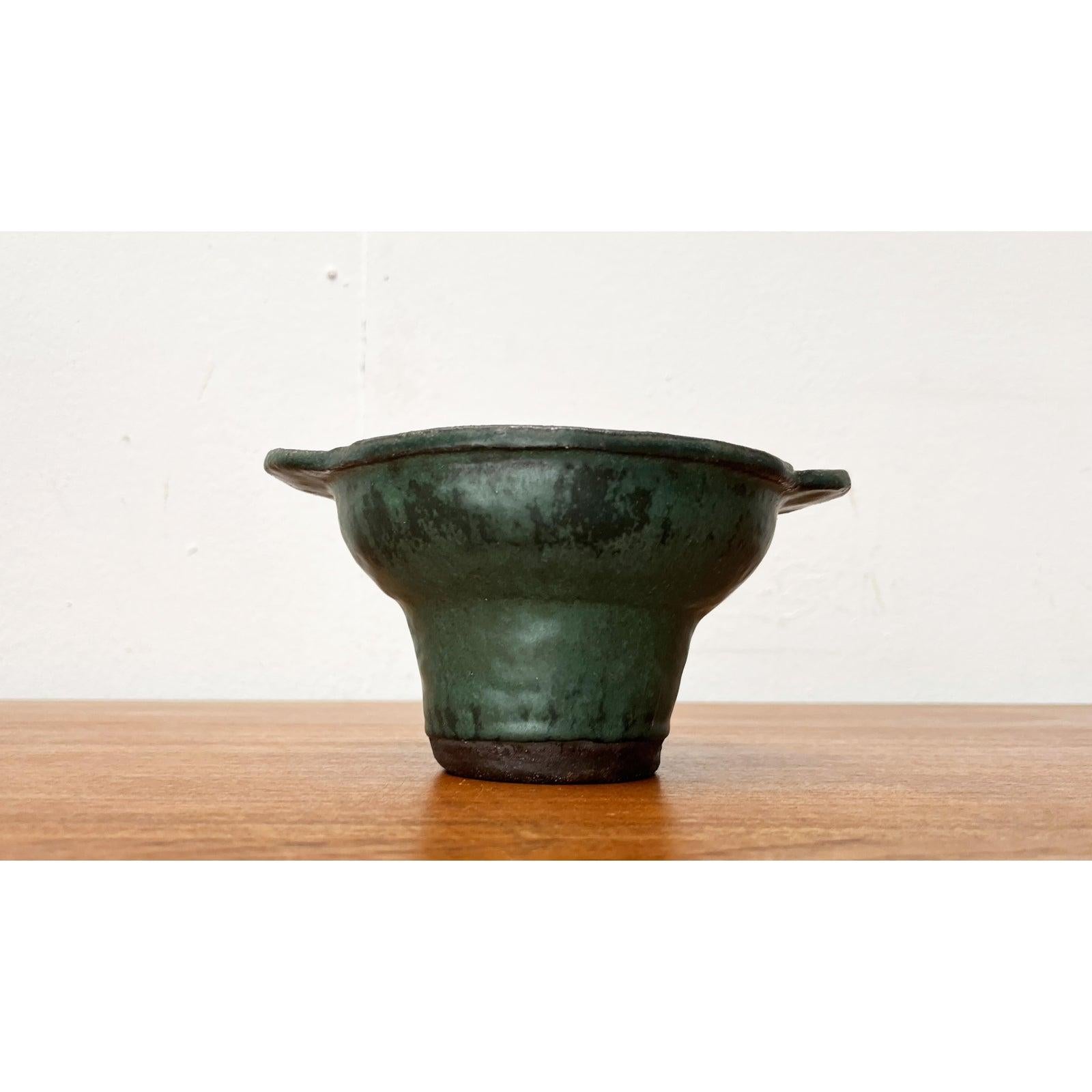 Mid-Century German Minimalist Studio Pottery Bowl, 1960s For Sale 4