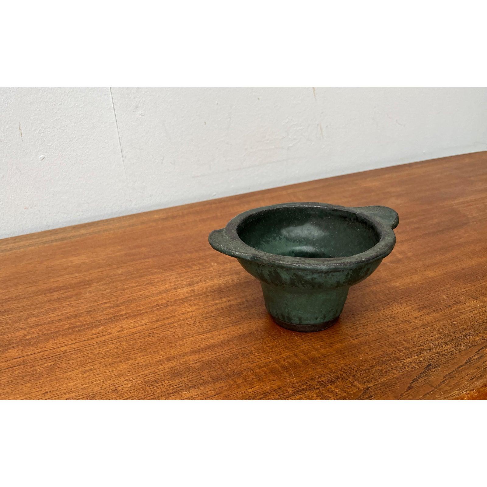 20th Century Mid-Century German Minimalist Studio Pottery Bowl, 1960s For Sale
