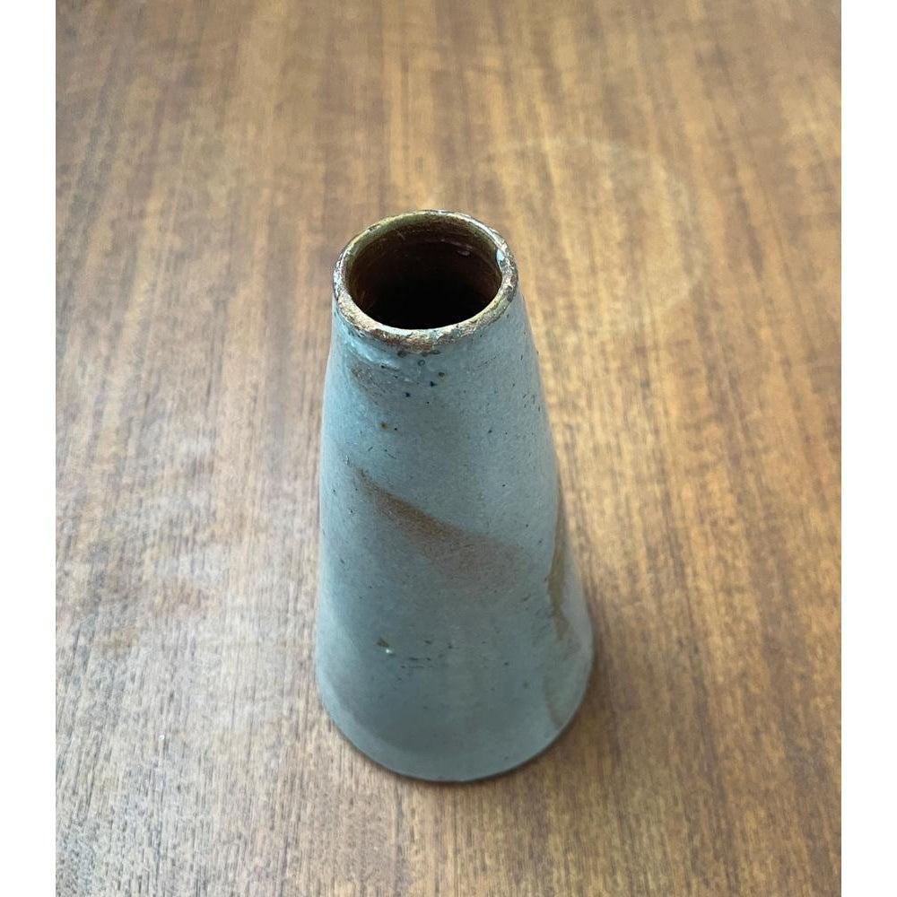 Mid-Century German Minimalist Studio Pottery Vase, 1960s, in Very Good conditions. Designed 1960 to 1969.

Additional information:
Materials: Ceramic
Style: Mid-Century ModernMinimalist
Country of Origin: Germany
Color: Gray
Item Type: Vintage,