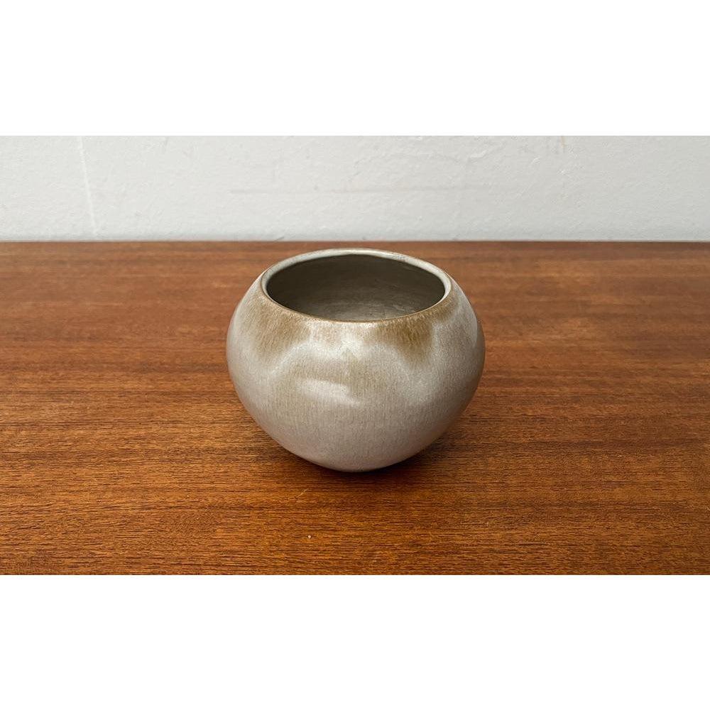 Mid-Century German Minimalist Studio Pottery Vase, 1960s For Sale 2