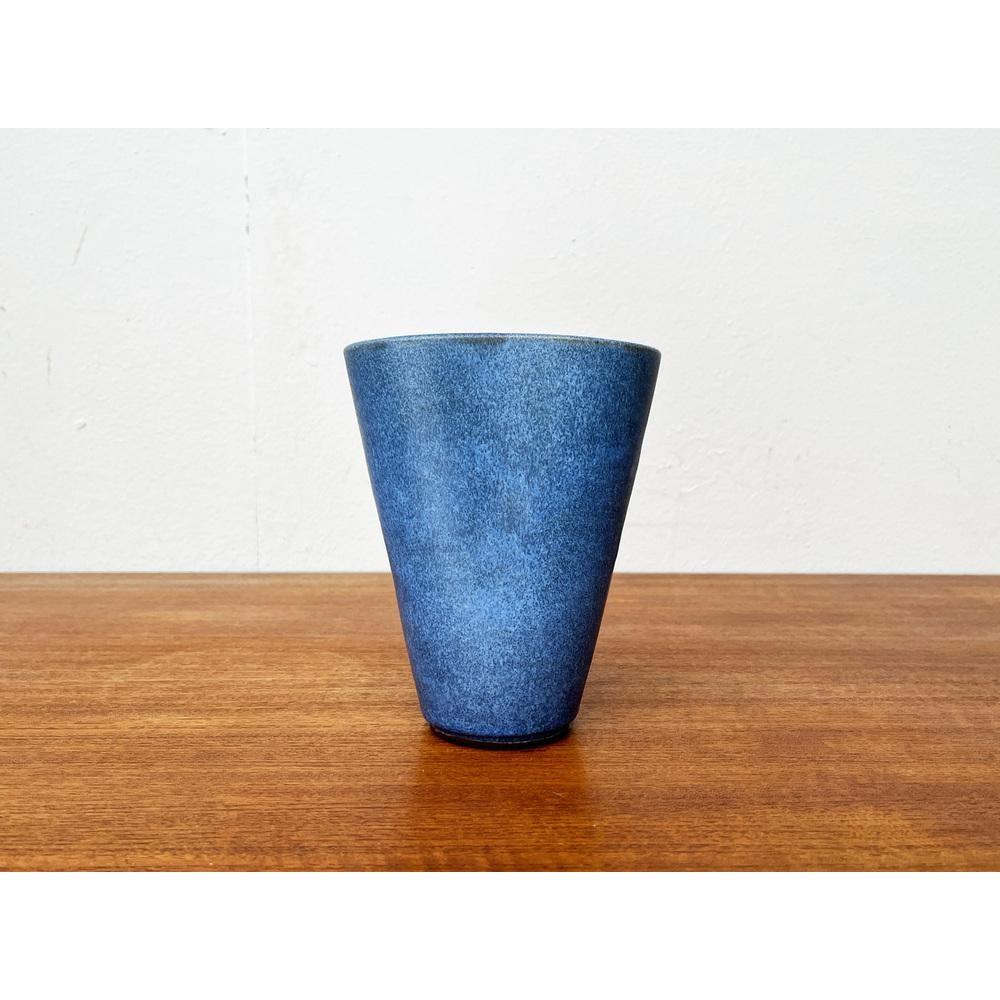 Deutsche minimalistische Studio-Keramikvase aus der Mitte des Jahrhunderts von Hildegard und Peter Delius im Angebot 5