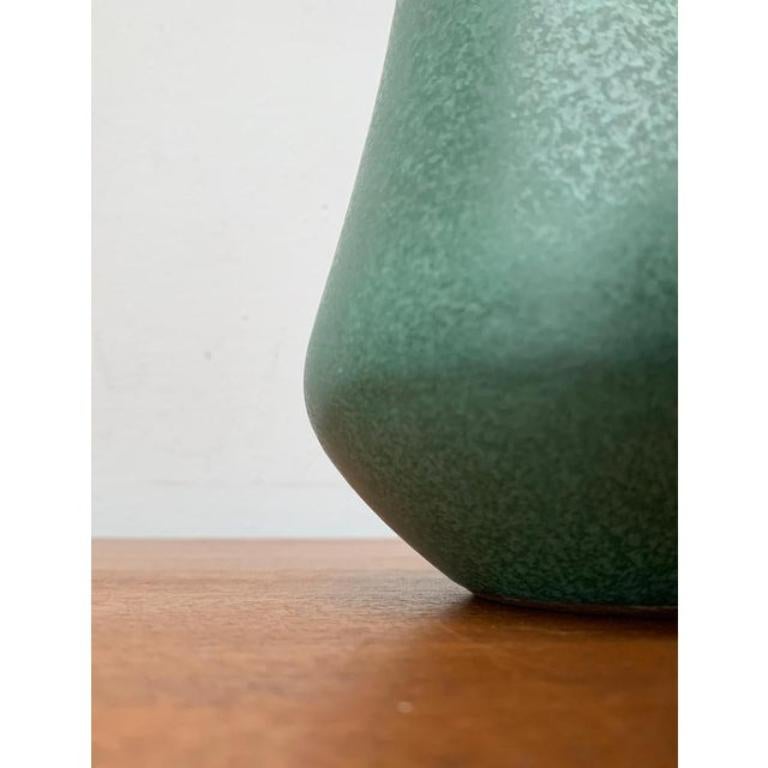 Mid-Century German Minimalist Studio Pottery Vase by Hildegard & Peter, 1960s For Sale 5
