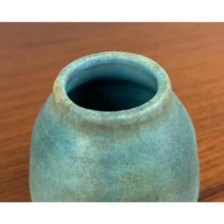Mid-Century German Minimalist Studio Pottery Vase by Lu and Gerd Grove, 1964 For Sale 5
