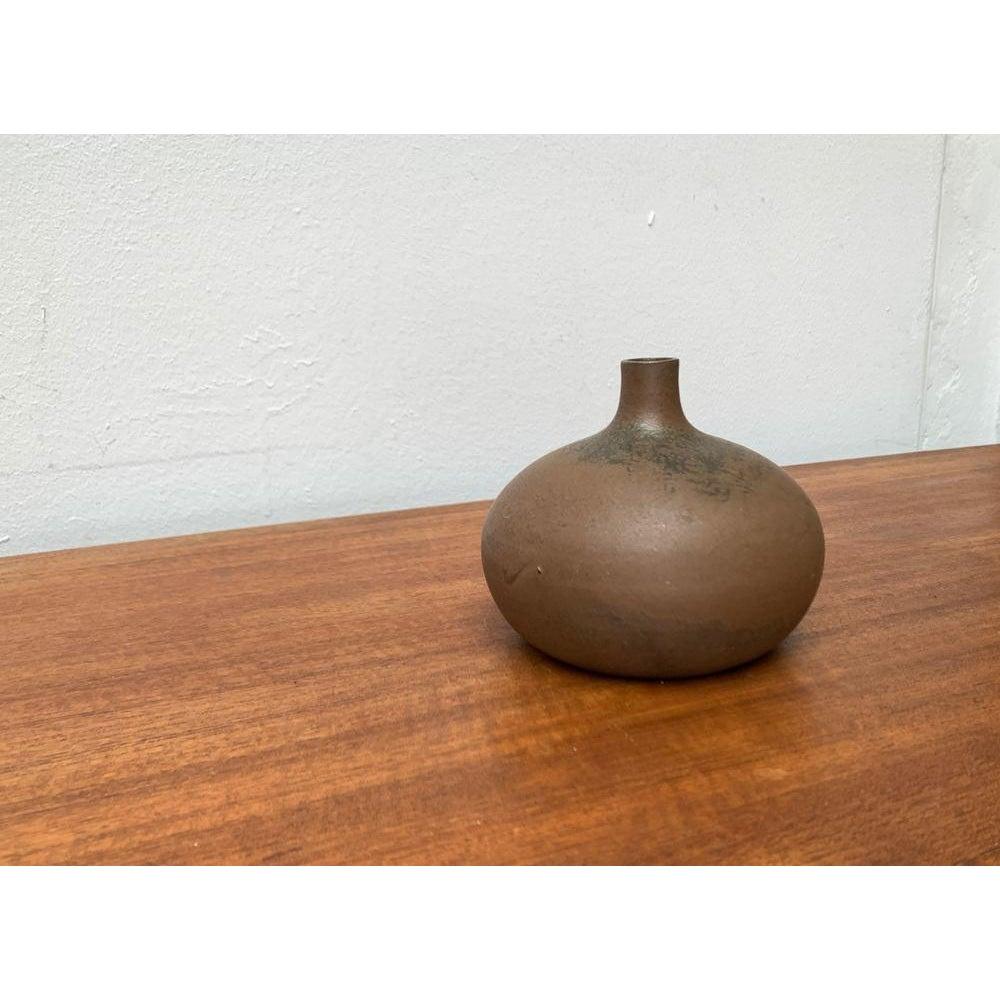 Deutsche minimalistische Studio-Keramikvase aus der Mitte des Jahrhunderts von Siegfried Gramann, 1960er Jahre im Angebot 5