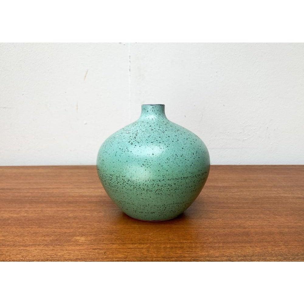 Mid-Century German Minimalist Studio Pottery Vase by Siegfried Gramann For Sale 2