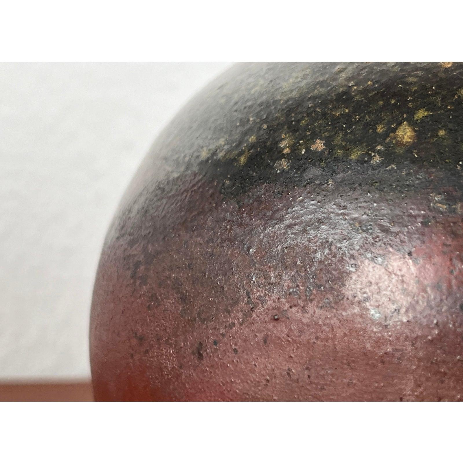 Mid-Century German Minimalist Studio Pottery Vase In Excellent Condition For Sale In Hamburg, DE