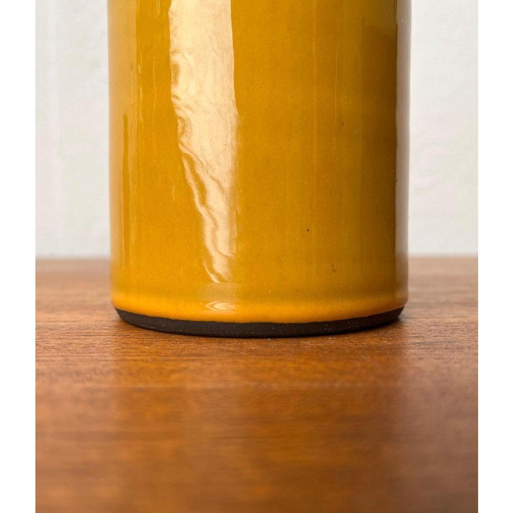 Deutsche minimalistische Studio-Keramikvase aus der Mitte des Jahrhunderts, Hamburg, 1960er Jahre im Angebot 8