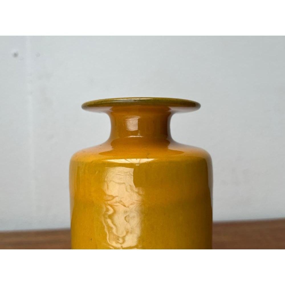 Deutsche minimalistische Studio-Keramikvase aus der Mitte des Jahrhunderts, Hamburg, 1960er Jahre im Angebot 5