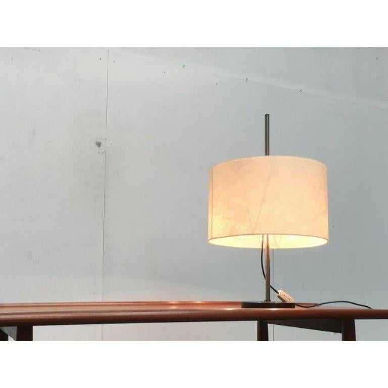 Lámpara de mesa minimalista alemana de mediados de siglo, años 60 en venta 3