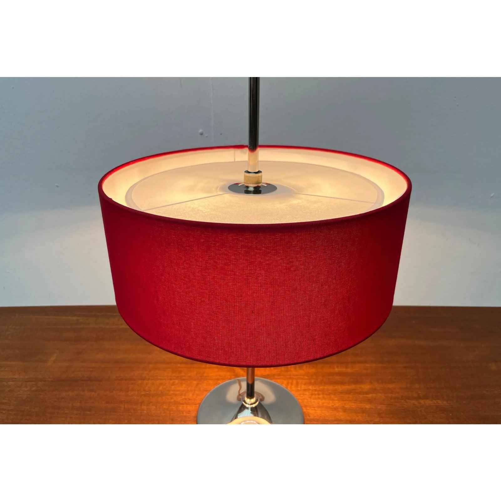 20ième siècle Lampe de table minimaliste allemande du milieu du siècle, années 1960 en vente