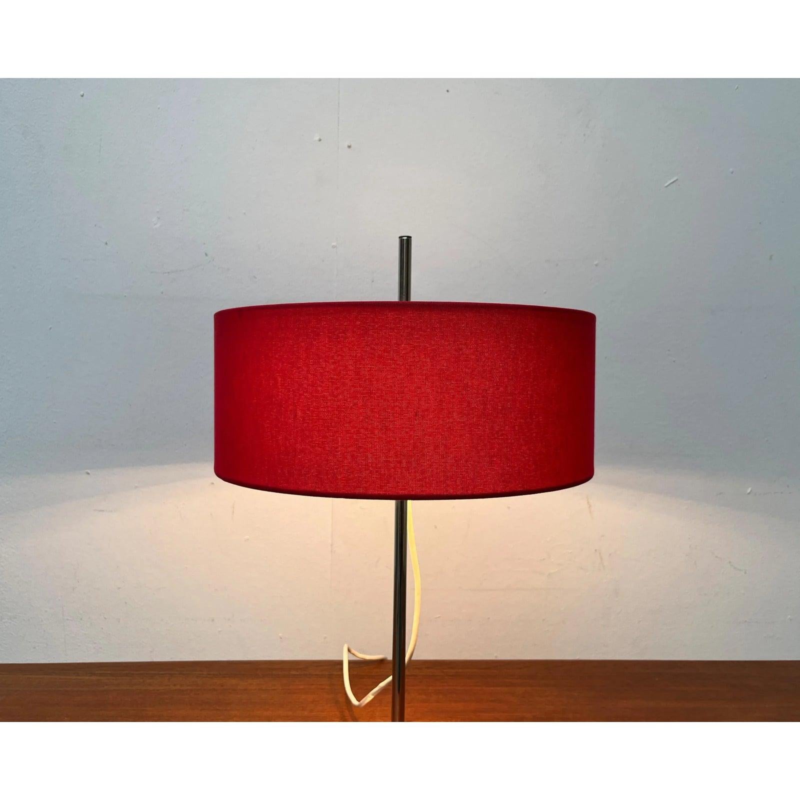 Métal Lampe de table minimaliste allemande du milieu du siècle, années 1960 en vente