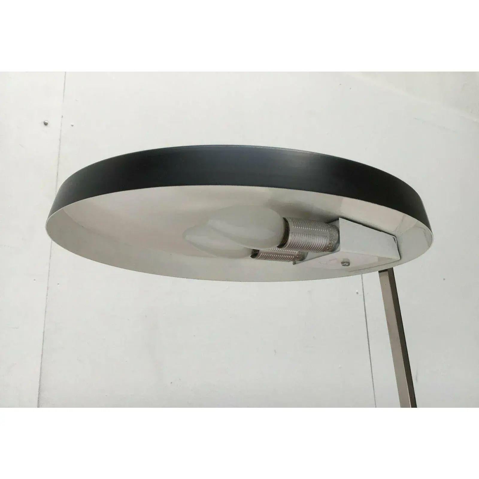 Mid-Century German Minimalist Table Lamp by Heinz Pfänder, 1960s For Sale 5