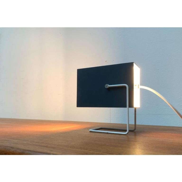 Lámpara de sobremesa minimalista alemana de mediados de siglo de Wilhelm Braun Feldweg, años 60 Moderno de mediados de siglo en venta