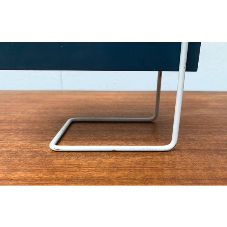 Lámpara de sobremesa minimalista alemana de mediados de siglo de Wilhelm Braun Feldweg, años 60 Metal en venta