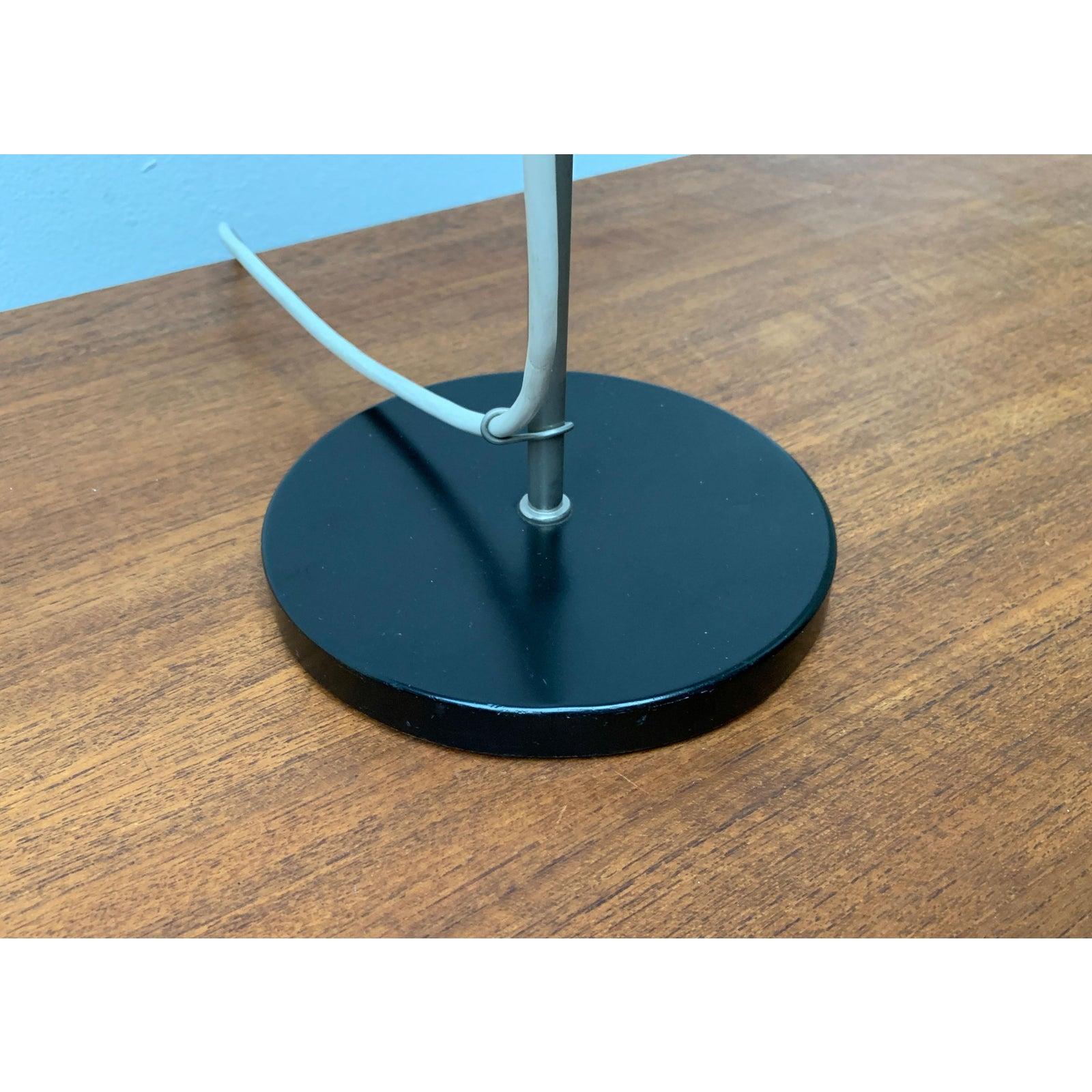 Mid-Century German Minimalist Table Lamp from Beisl, 1960s For Sale 1