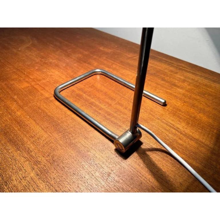 Lámpara de mesa minimalista alemana de mediados de siglo de Hala, años 60 Moderno de mediados de siglo en venta