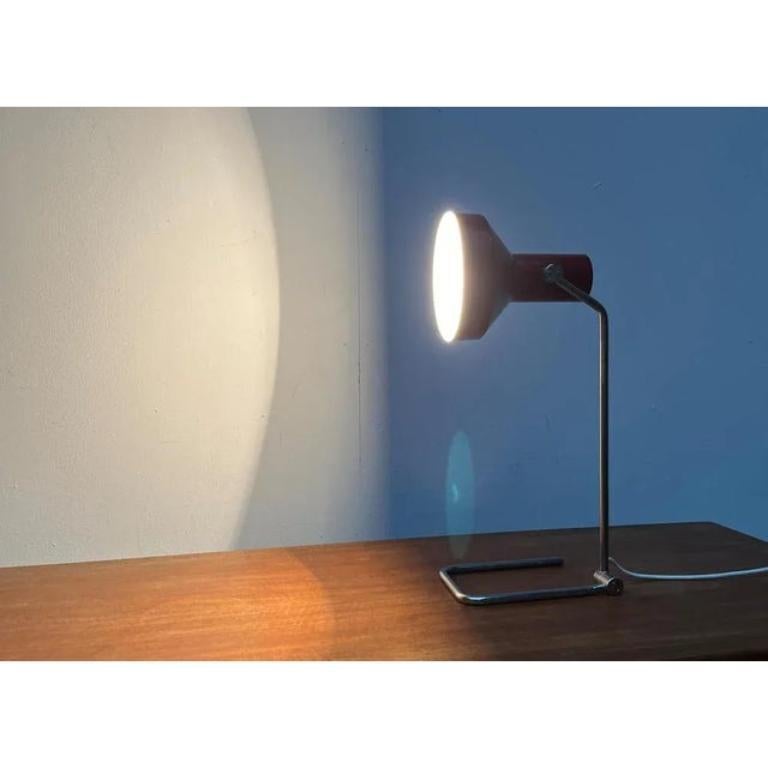 Lámpara de mesa minimalista alemana de mediados de siglo de Hala, años 60 en venta 2