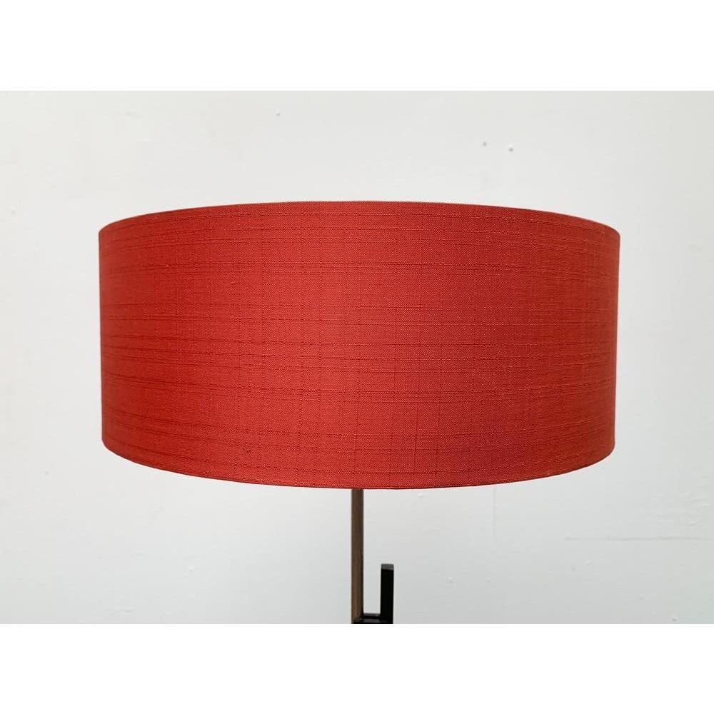 Métal Lampe de table minimaliste allemande du milieu du siècle dernier de Kaiser Idell, années 1960 en vente