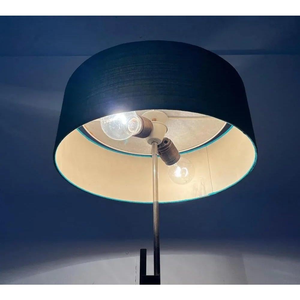 Lampada da tavolo minimalista tedesca di metà secolo di Kaiser Leuchten, anni '60 In condizioni buone in vendita a Hamburg, DE