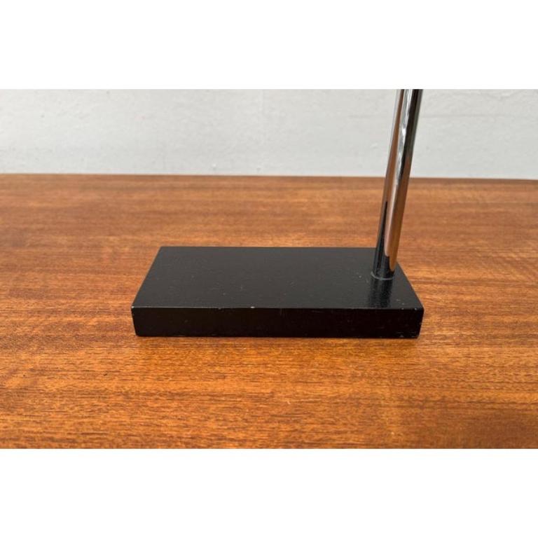 Lámpara de mesa minimalista alemana de mediados de siglo de Pfäffle, años 60 en venta 3