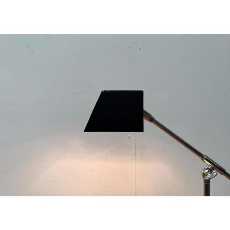Lámpara de mesa minimalista alemana de mediados de siglo de Pfäffle, años 60 en venta 4
