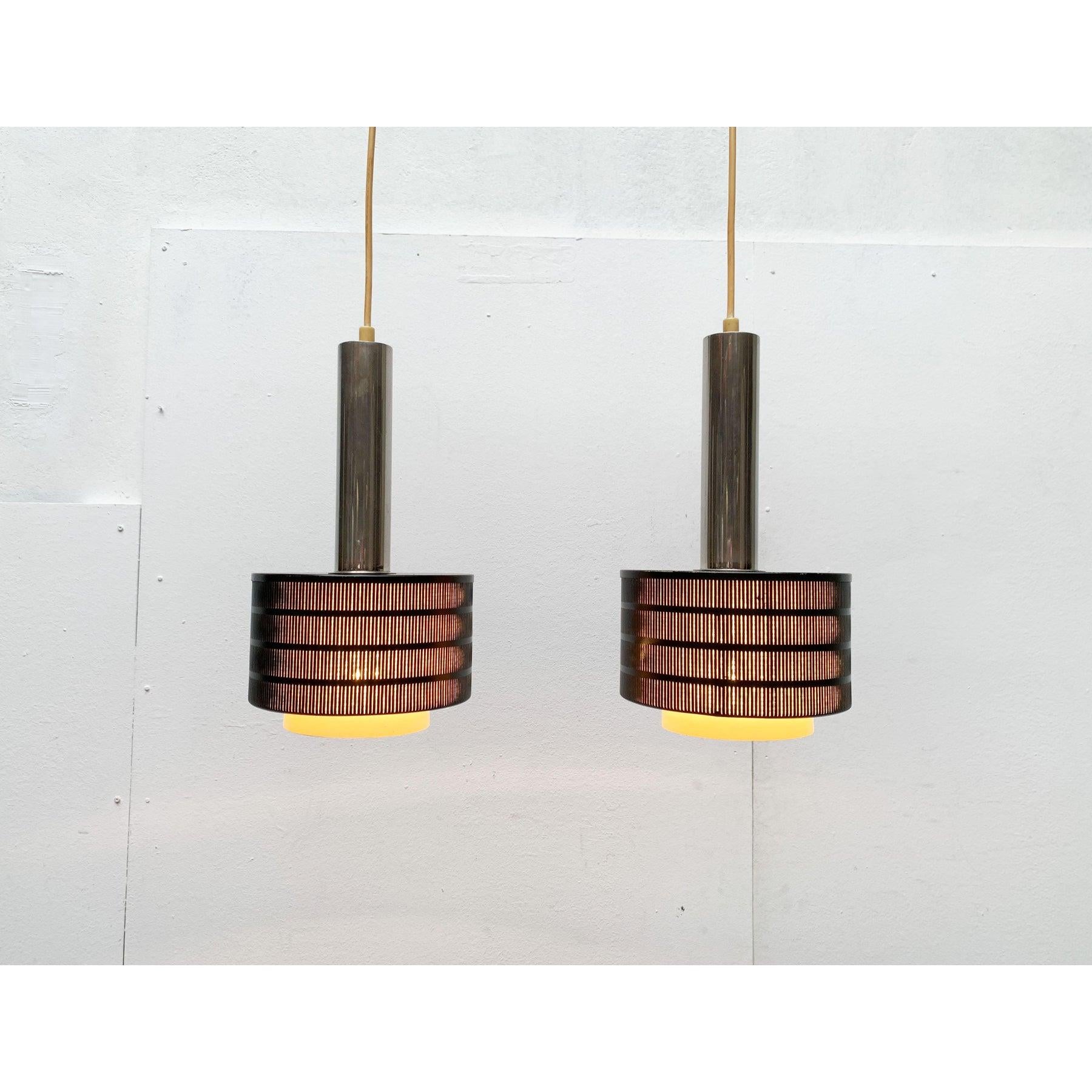 Mid-Century German Minimalist Twin Pendant by Bünte & Remmler, 1960s In Good Condition For Sale In Hamburg, DE