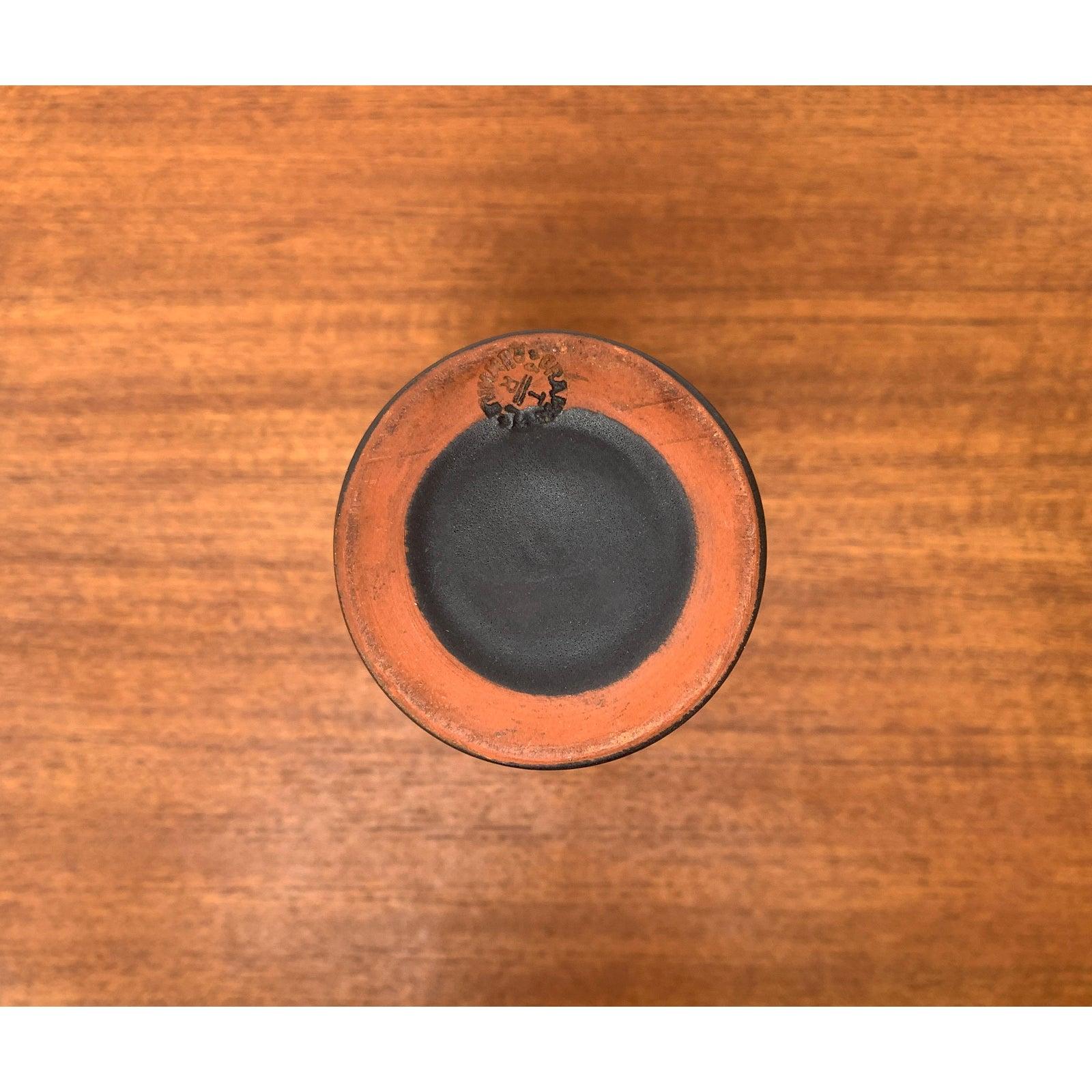 Mid-Century German Minimalist Vase by Siegfried Gramann, 1960s For Sale 6