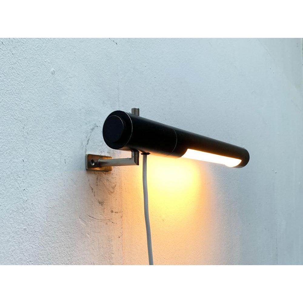 Lampada da parete minimalista tedesca di metà secolo di Egon Eiermann per Beisl, anni '60 in vendita 3