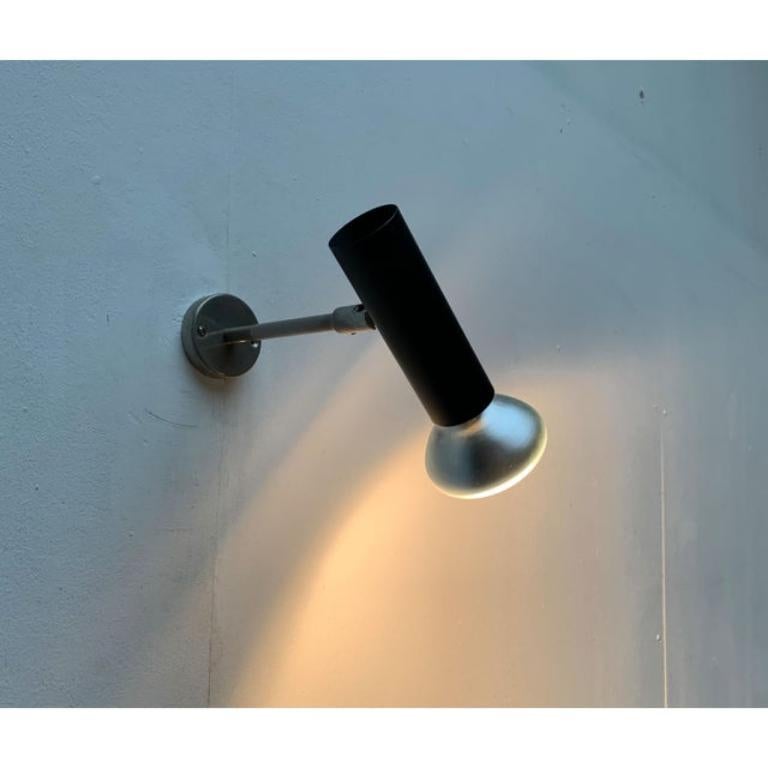 Metallo Lampada da parete minimalista tedesca di metà secolo di Beisl, anni '60 in vendita