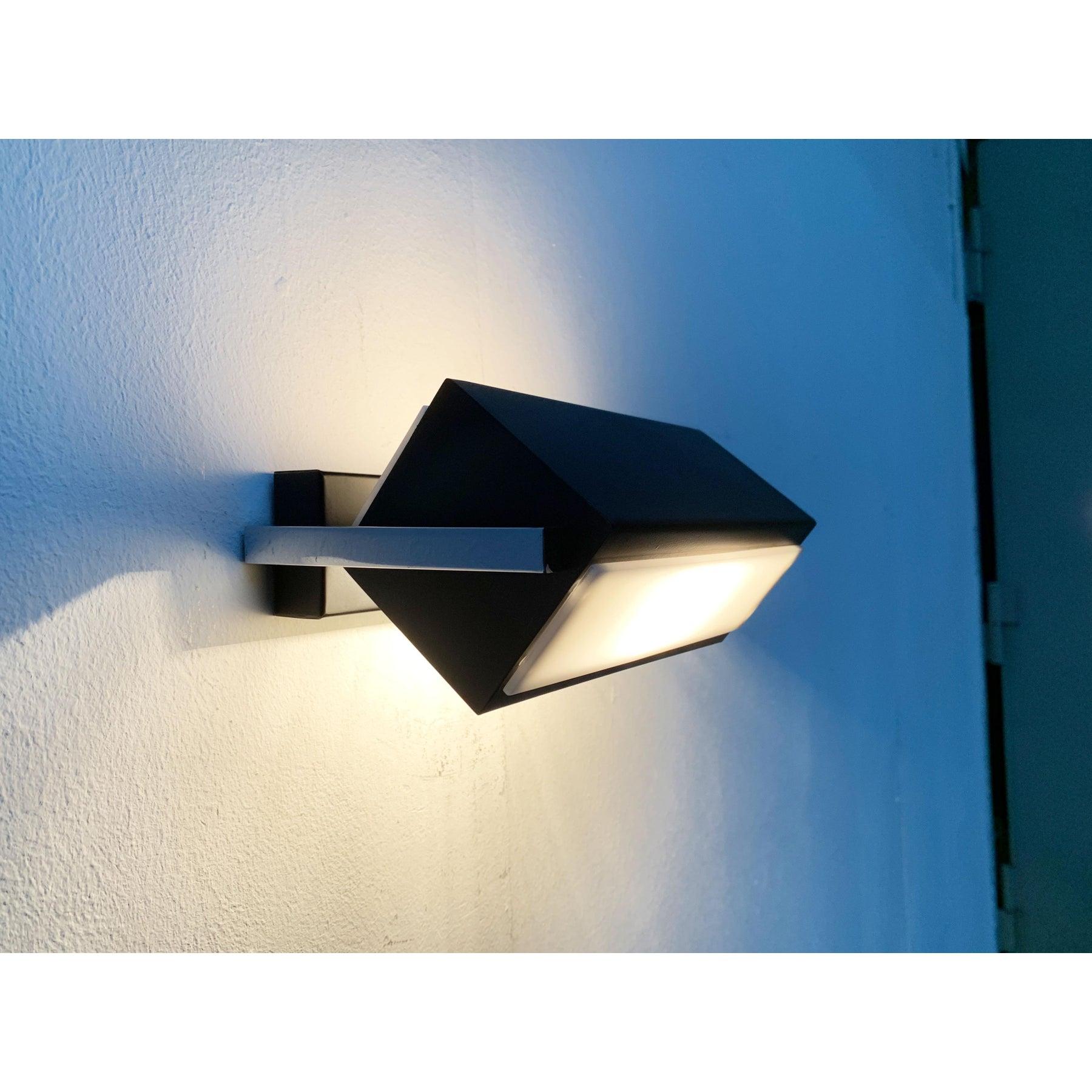 Lampada da parete minimalista tedesca di metà secolo di Cosack in vendita 3