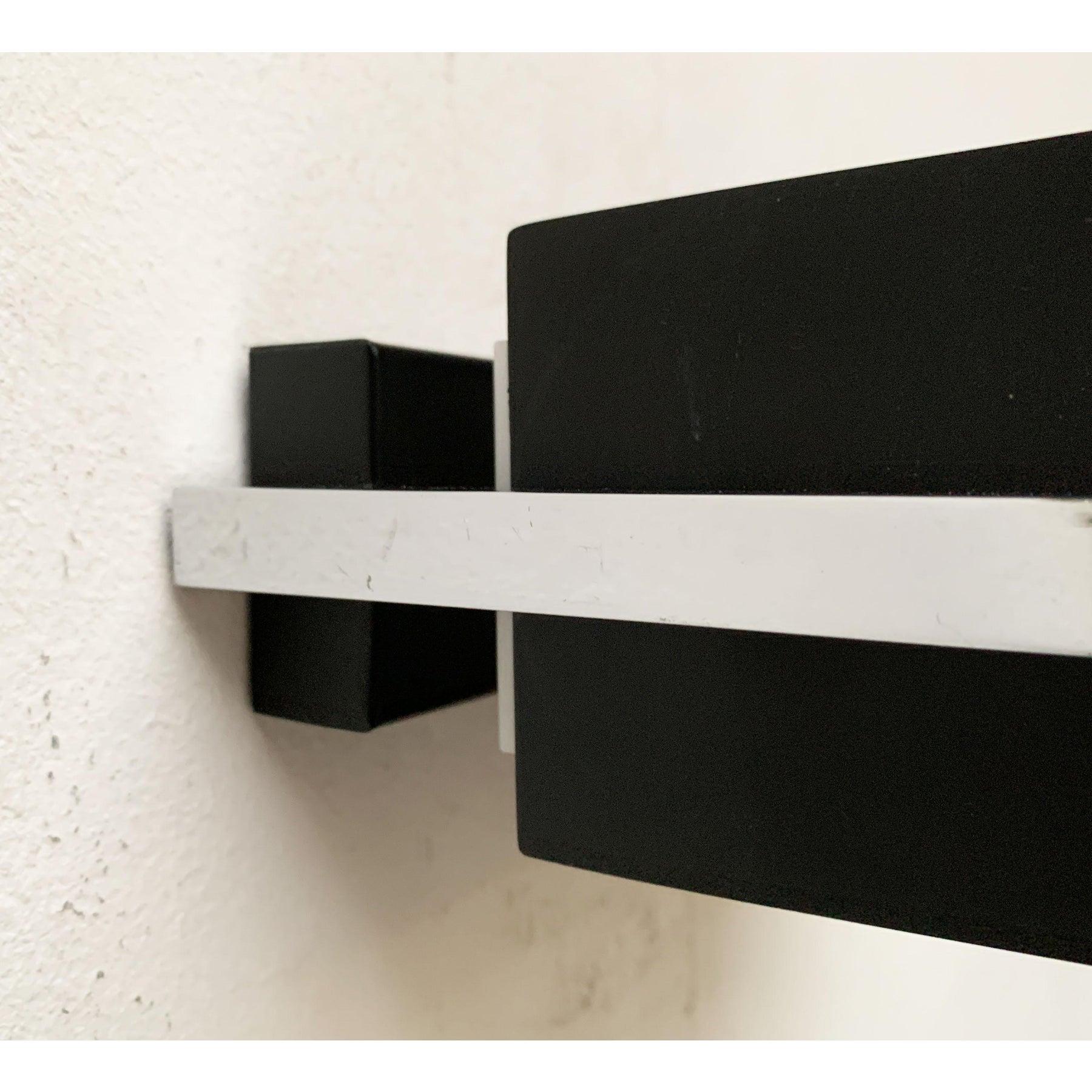 Lampada da parete minimalista tedesca di metà secolo di Cosack in vendita 5