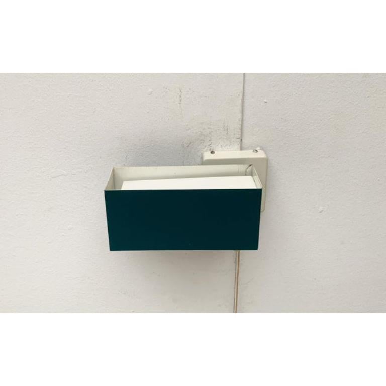 Lámpara de pared minimalista alemana de mediados de siglo de Kaiser Leuchten en venta 4