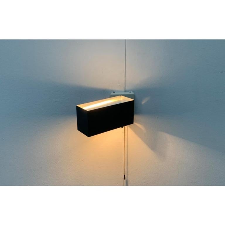 Lámpara de pared minimalista alemana de mediados de siglo de Kaiser Leuchten Alemán en venta