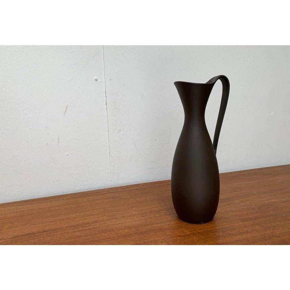 Mid-Century German Minimalist Wormser Terra-Sigillata Pottery Carafe Vase, 1960s For Sale 4