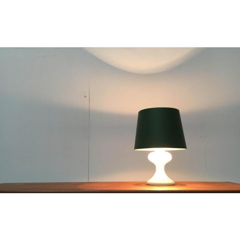 Métal Lampe de table ML 1 allemande du milieu du siècle dernier par Ingo Maurer pour M Design, années 1960 en vente