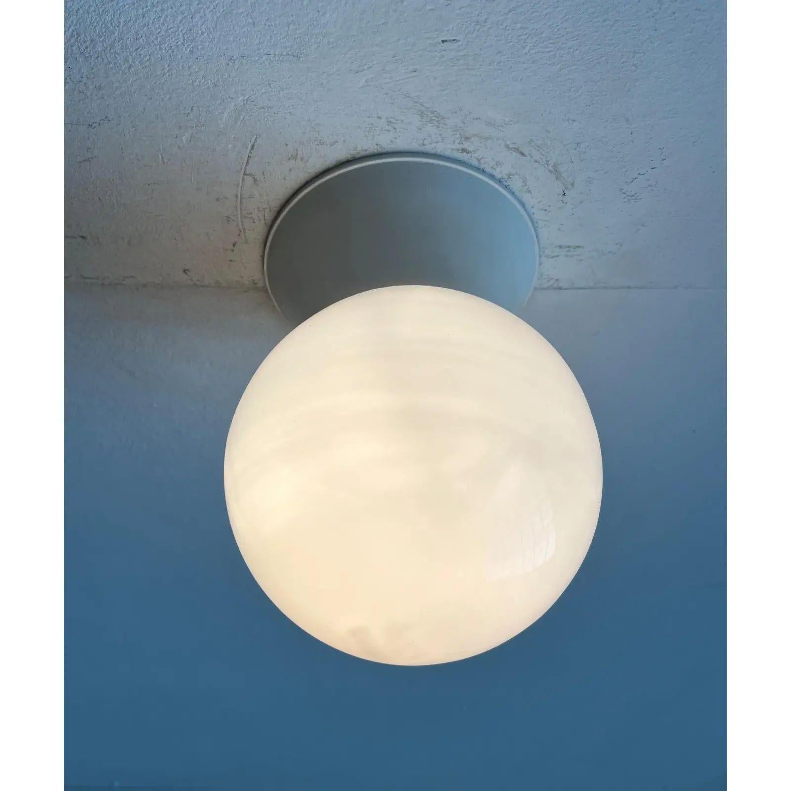 Lampada da soffitto minimalista tedesca di metà secolo Model 104 di Erco, anni '60 in vendita 2