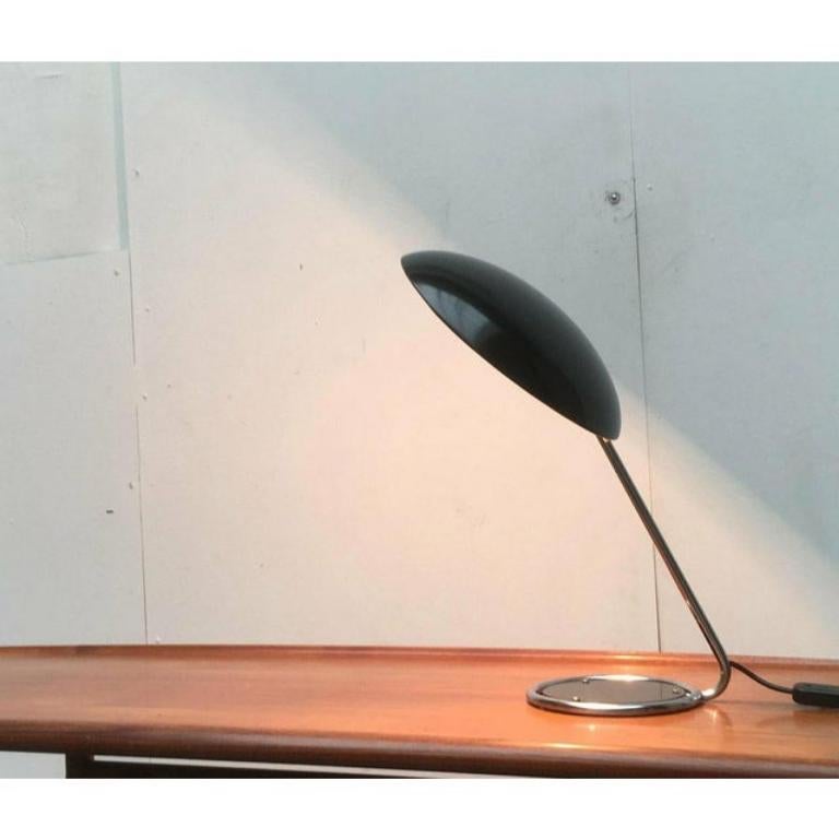 Lampe de bureau allemande du milieu du siècle dernier, modèle 6761, par Christian Dell, années 1960 Bon état - En vente à Hamburg, DE