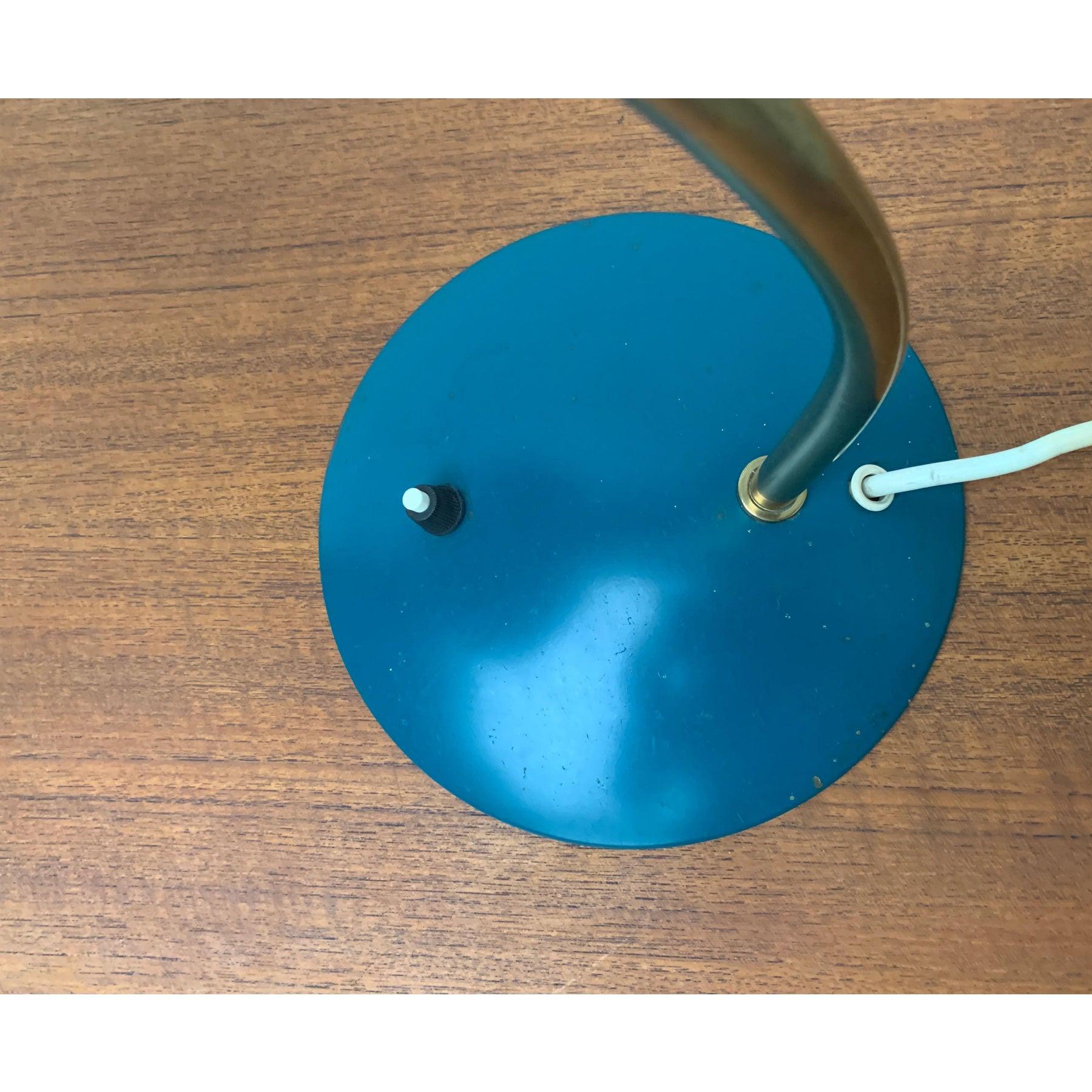 Lampe de table allemande du milieu du siècle modèle 6782 par Christian Dell, années 1950 en vente 4