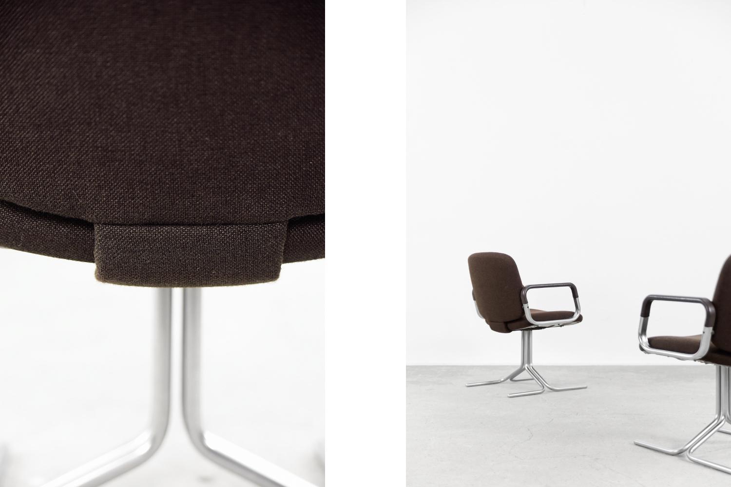 Metal Pair of Midcentury German Modern Brown Aluminum Chairs from Mauser Werke Waldeck For Sale