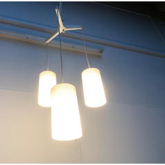 Cascade-Hängeleuchte aus Kunststoff von Erco aus der Jahrhundertmitte