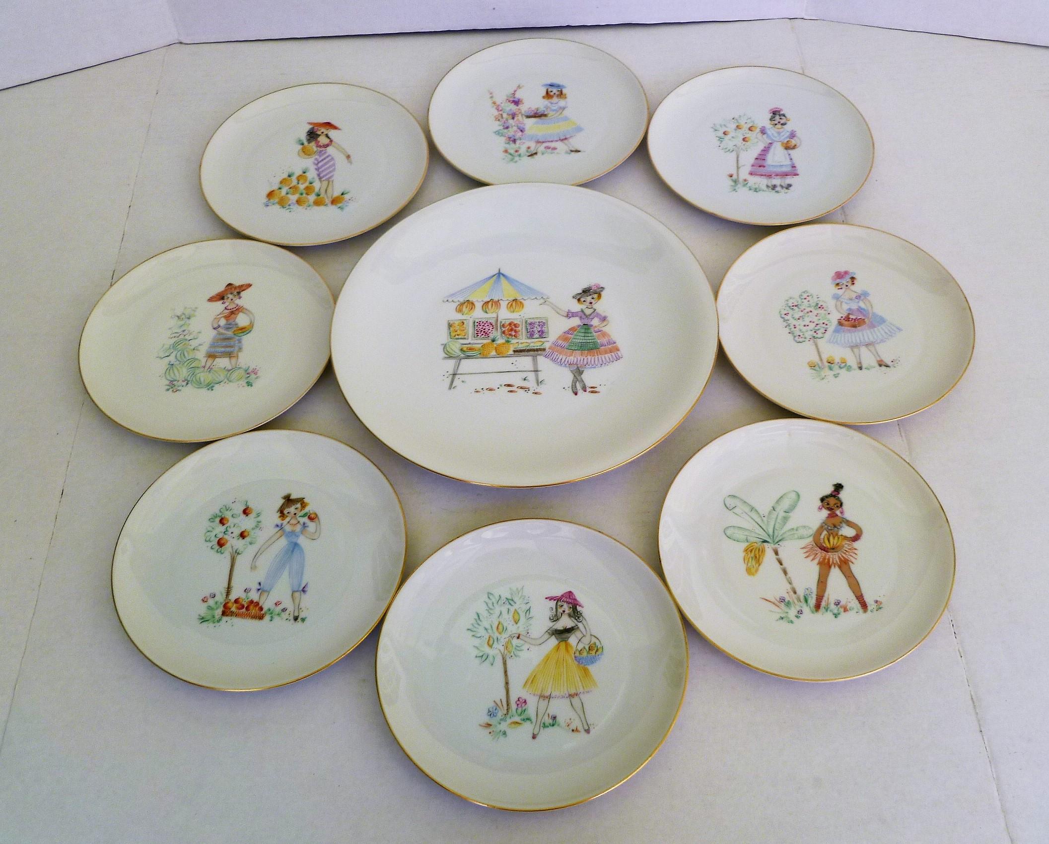 Mid-Century Modern Midcentury German Porcelain Decorative Dessert Plate Set of 9 Heinrich Bavaria