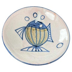 Assiette à poterie allemande du milieu du siècle avec poisson par Wilhelm Diebener pour Gothaer, années 1960