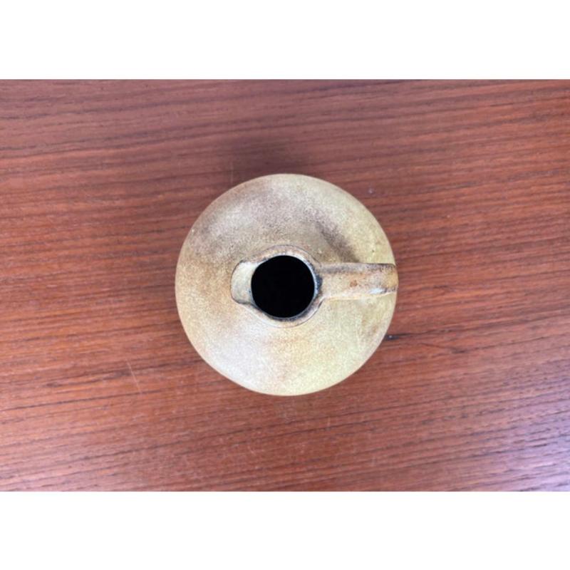 Ceramica Vaso a caraffa in ceramica tedesca di metà secolo di Janne Reckert Cordua per Sylt, anni '60 in vendita