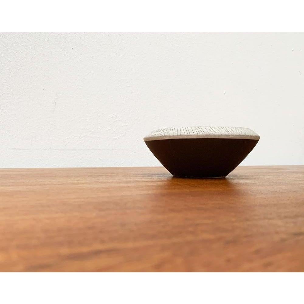 Mid-Century German Pottery Minimalist Bowl, 1960s For Sale 1
